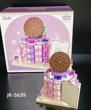 Load image into Gallery viewer, JAKI Blocks Kids Building Toys DIY Bricks Birthday Cake Model Puzzle Home Decor Girls Presents Women Gift 5635 5636 5637 5638 5639