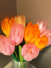 Load image into Gallery viewer, JAKI Blocks Kids Building Toys DIY Bricks Girls Flowers Puzzle Gradient Tulip Home Decor Women Gift 29311 29312 29315 29316