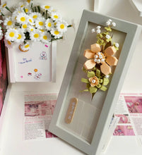 Load image into Gallery viewer, BALODY mini Blocks Kids Building Toys DIY Bricks Photo Frame Puzzle Women Gift Girls Presents Home Decor 21223 21224 21225 21226