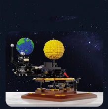 Load image into Gallery viewer, CaDA Blocks Kids Building Toys DIY Bricks Puzzle MASTER Scientific Experiment Solar System Home Decor C71004 Boys Girls Gift