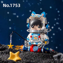 Load image into Gallery viewer, LOZ mini Blocks Kids Building Bricks Girls Toys Astronaut Boys Girls Gift Home Decor 1753 1754