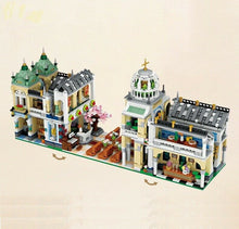 Load image into Gallery viewer, 1035 LOZ MINI Kids Building Blocks Lovers Toy Adult Puzzle Wedding Chapel no box
