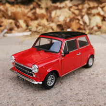 Load image into Gallery viewer, WELLY 1:24 Diecast Alloy Car Model For MINI Cooper 1300 Static Display Girl Gift
