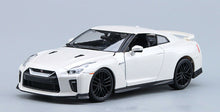 Load image into Gallery viewer, Bburago 1:24 Scale Diecast Alloy Car Model For NISSAN GT-R Mens Toys Static Gift
