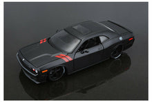 Load image into Gallery viewer, 1:24 Maisto Alloy Diecast Static Car Model Mens For Dodge Challenger 2008 R/T
