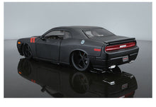 Load image into Gallery viewer, 1:24 Maisto Alloy Diecast Static Car Model Mens For Dodge Challenger 2008 R/T

