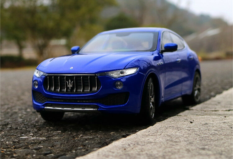 WELLY 1:24 Alloy Diecast Car Model For MASERATI Levante Static Display Mens Gift