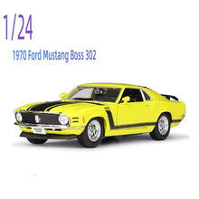 Load image into Gallery viewer, WELLY 1:24 For 1970 Ford Mustang Boss 302 Diecast Static Car Model Men Toys Gift
