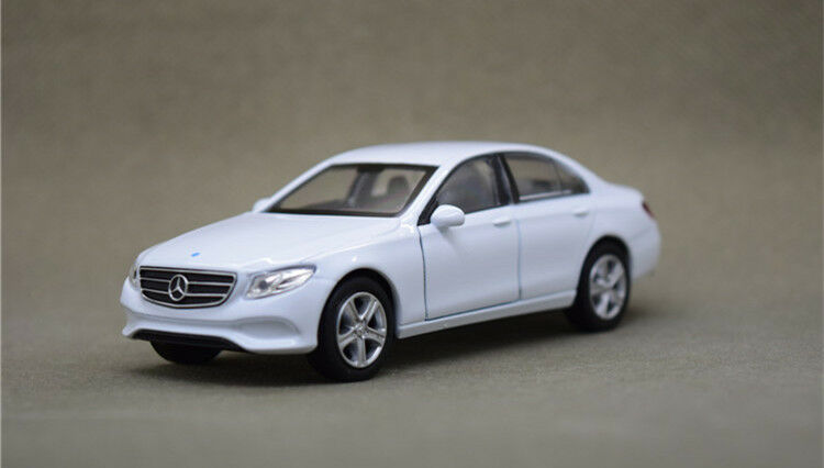 Welly 1:36 Scale Car Model Pull Back Alloy Car Kids Toy For Mercedes Benz E-CLASS E400